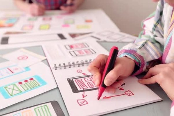 Diseño de Experiencia de Usuarios. Diseño de Interfaz de Usuarios. Investigación de experiencia de usuarios. Servicios ofrecidos por ACM Dev & Graphics en Chile.